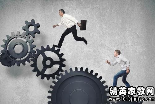 破繭成蝶 剛踏入社會的大學生職業(yè)心理調適與高級尋聘之道